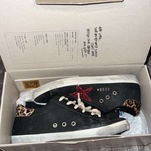 Golden Goose Sneakers. Superstar. Size 40.